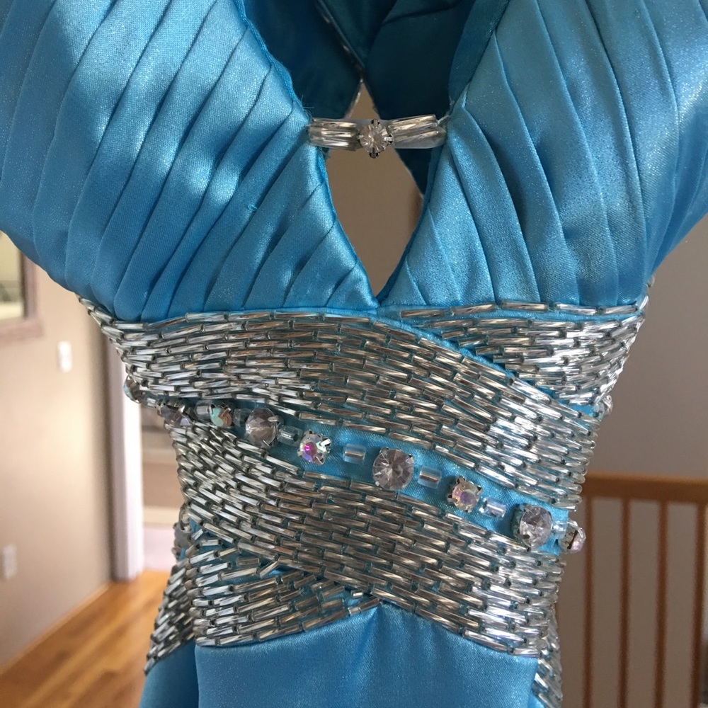 Beautiful blue prom dress